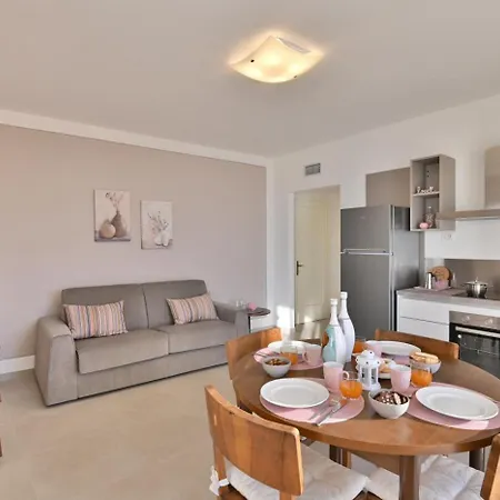 Apartamento Alba - Theater *